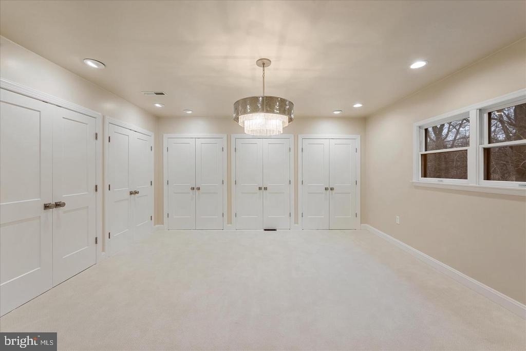 9036 Jeffery Road - Photo 34
