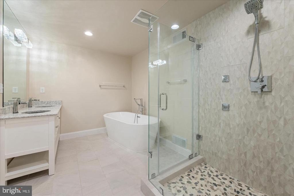 9036 Jeffery Road - Photo 39