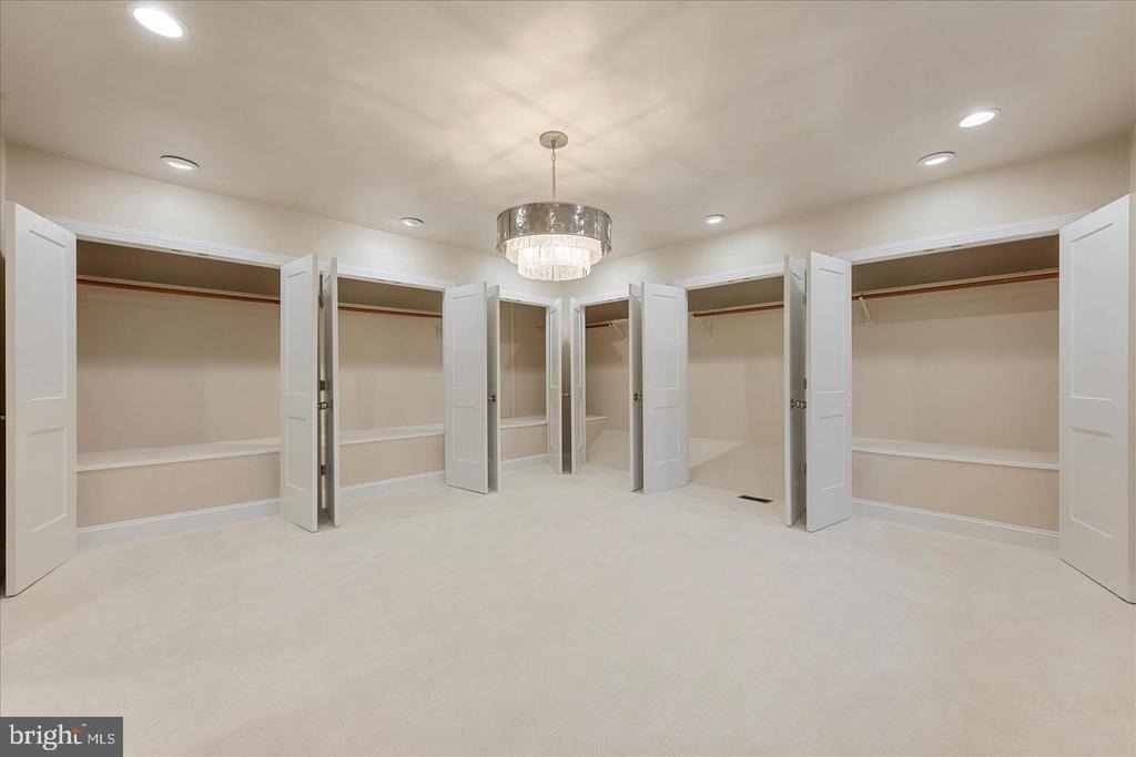 9036 Jeffery Road - Photo 37