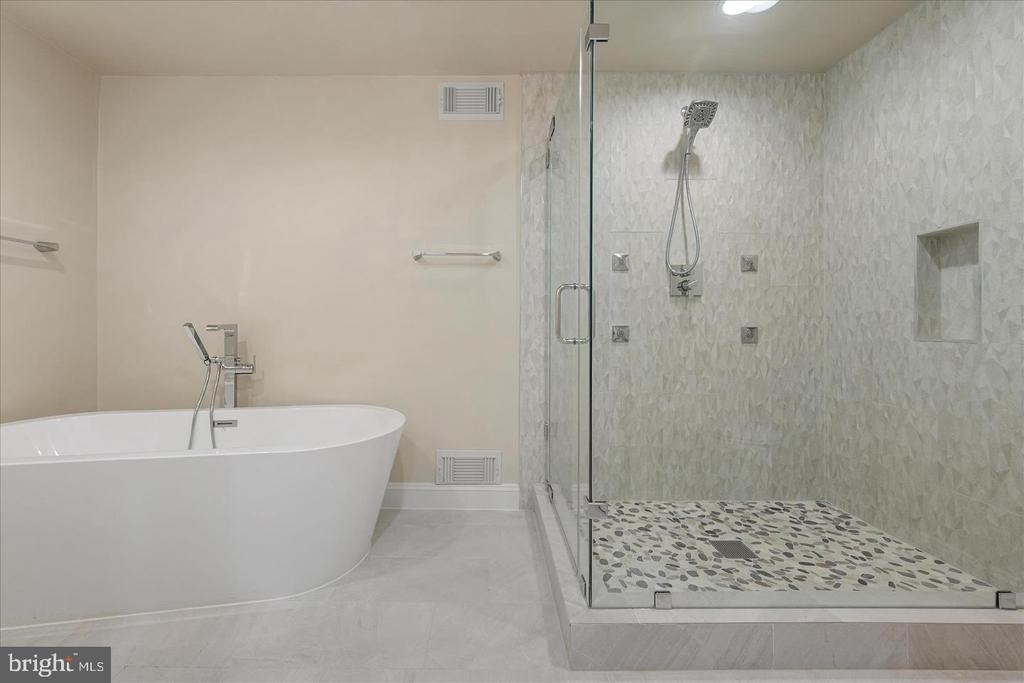 9036 Jeffery Road - Photo 38
