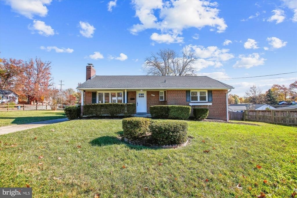 5201 Montgomery Street - Photo 0