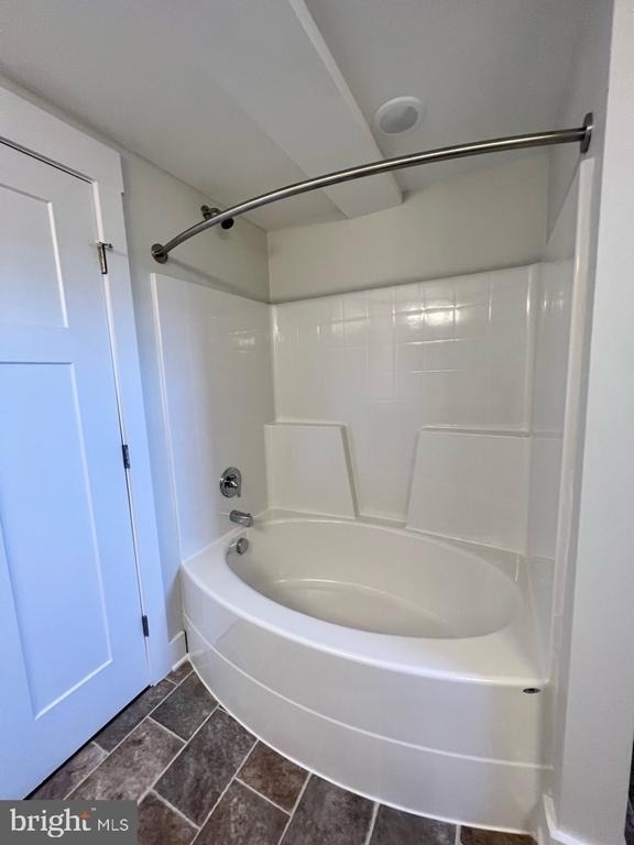 401 Princess Anne Street - Photo 9