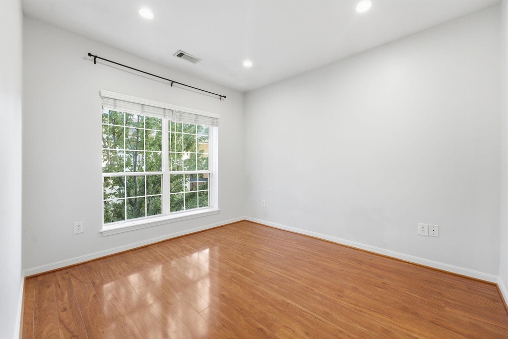 4551 Strutfield Lane - Photo 24