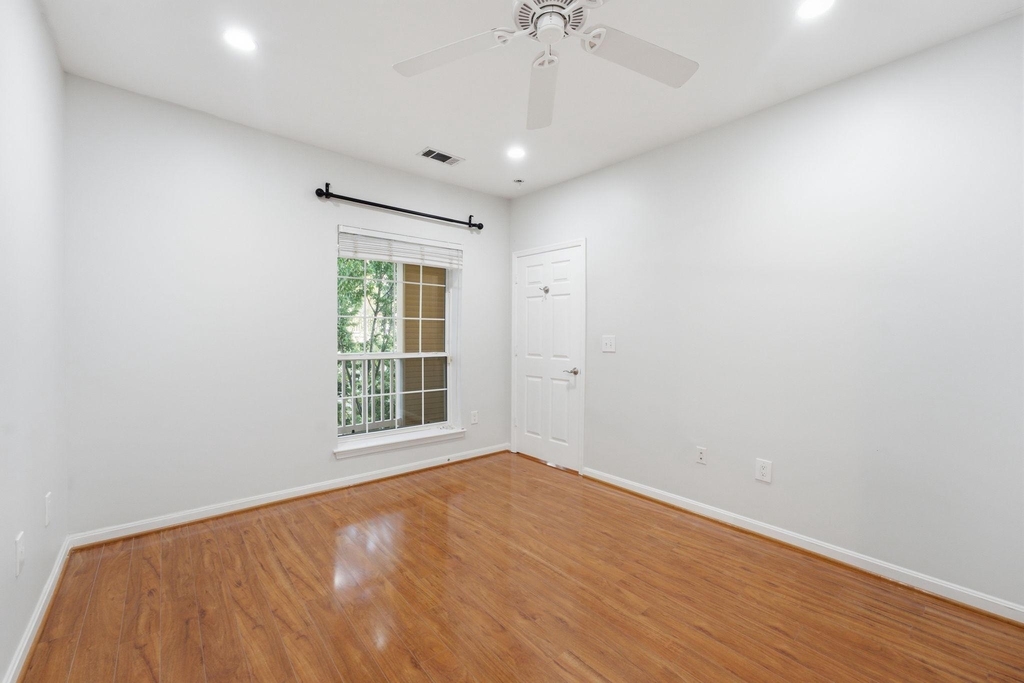 4551 Strutfield Lane - Photo 30