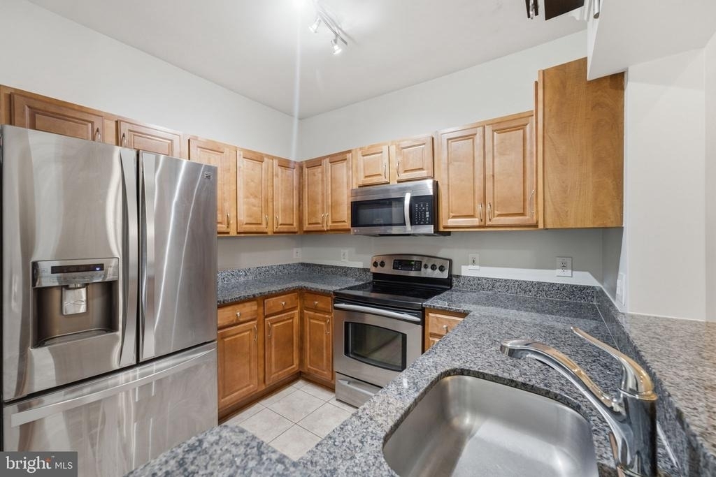 4551 Strutfield Lane - Photo 18