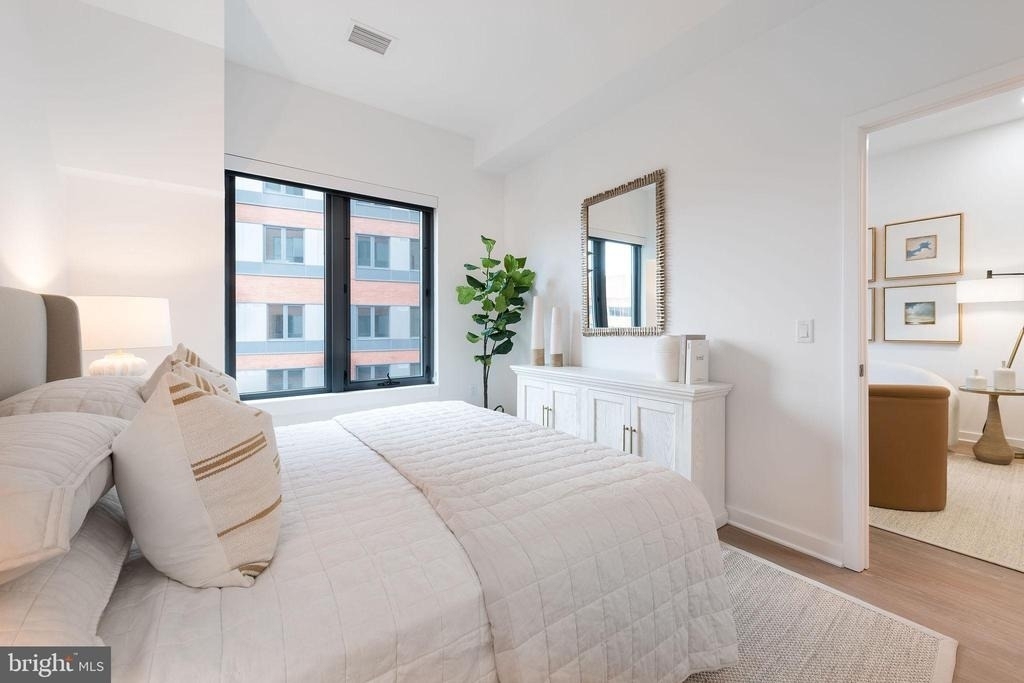 1055 N Fairfax Street - Photo 19
