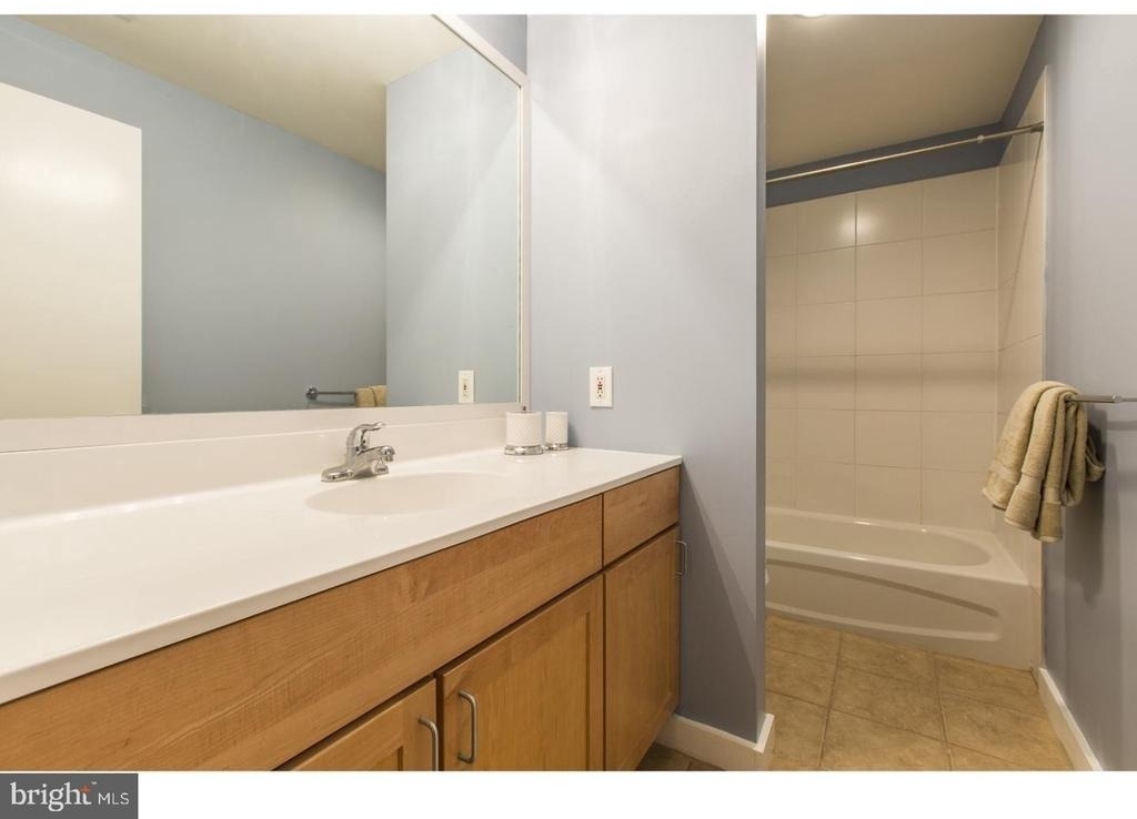 856 N 20th Street - Photo 9