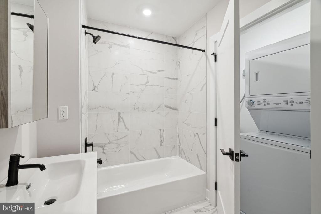 720 W Thompson Street - Photo 12