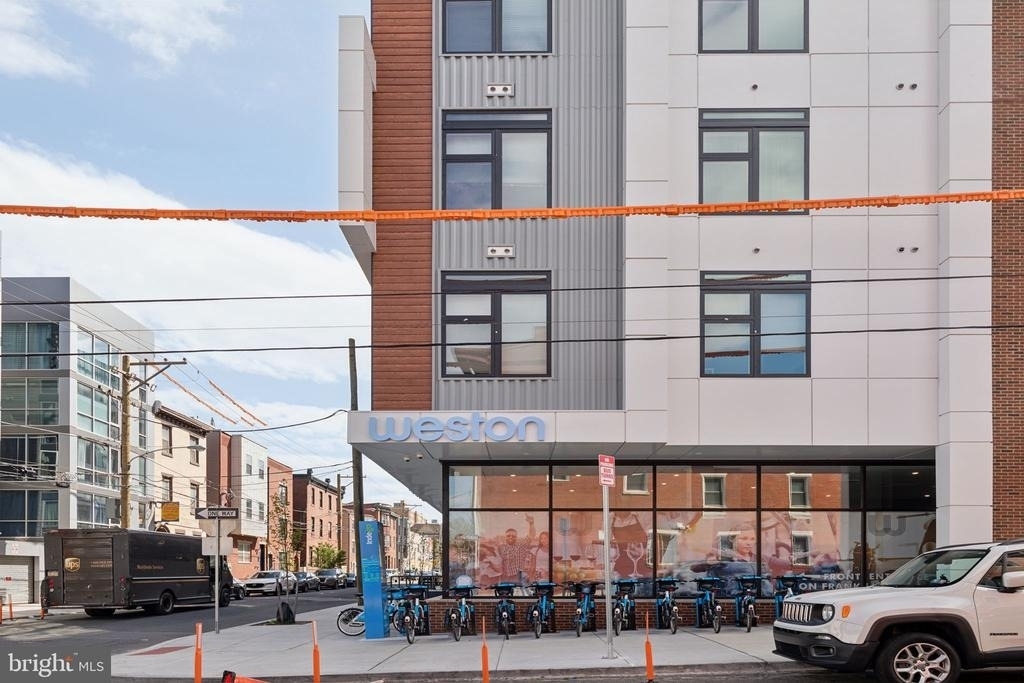 720 W Thompson Street - Photo 31