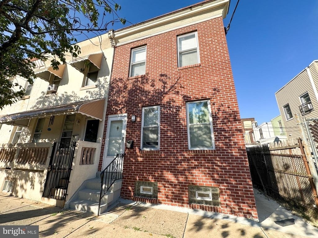 1867 E Wensley Street - Photo 20