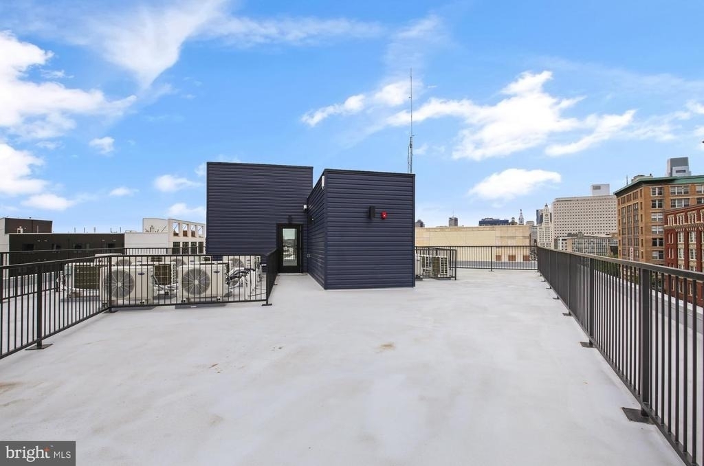 689 N Broad Street - Photo 21
