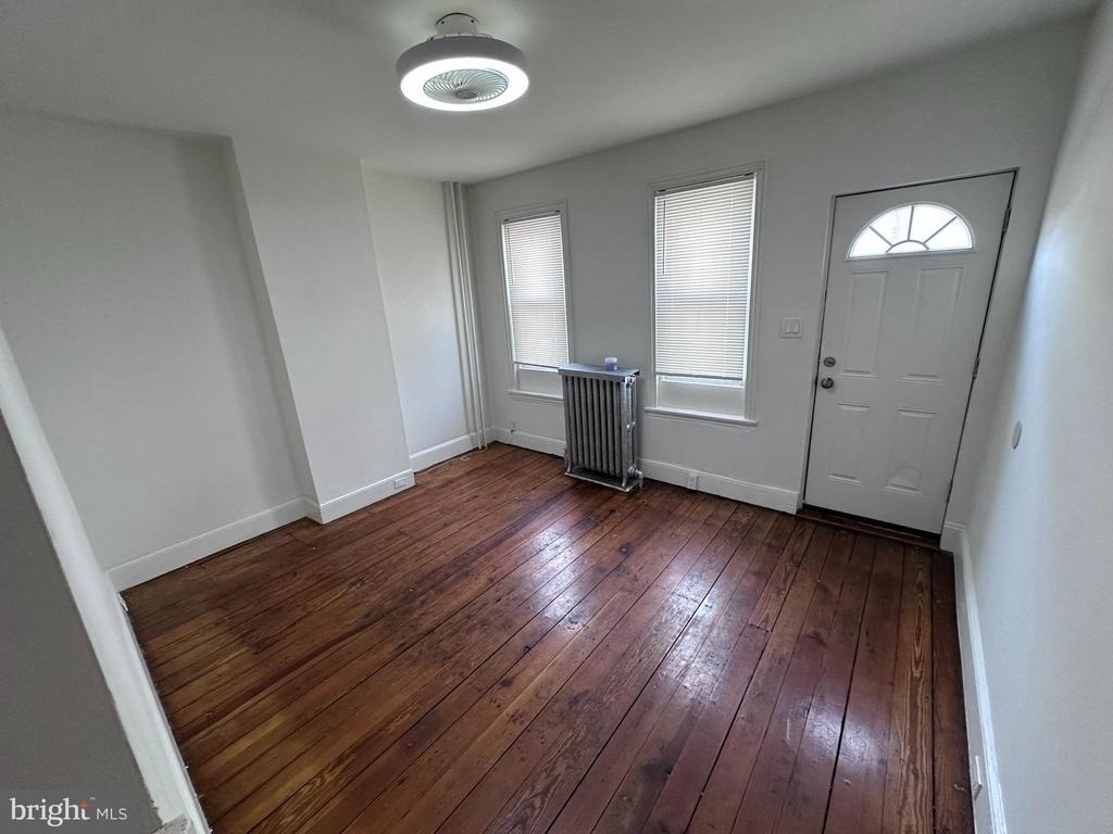 2229 E Ann Street - Photo 1