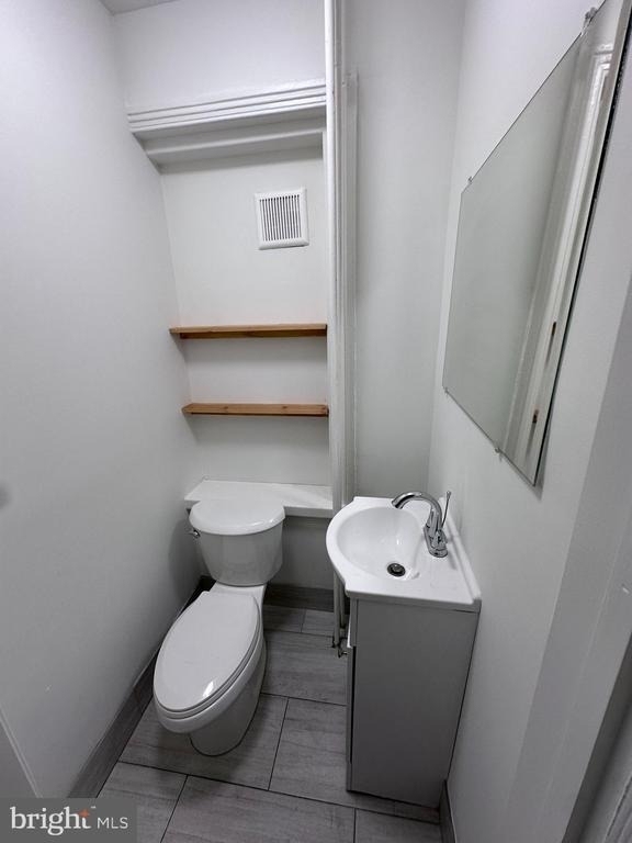 2229 E Ann Street - Photo 17