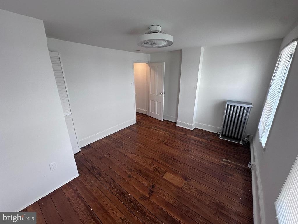 2229 E Ann Street - Photo 12