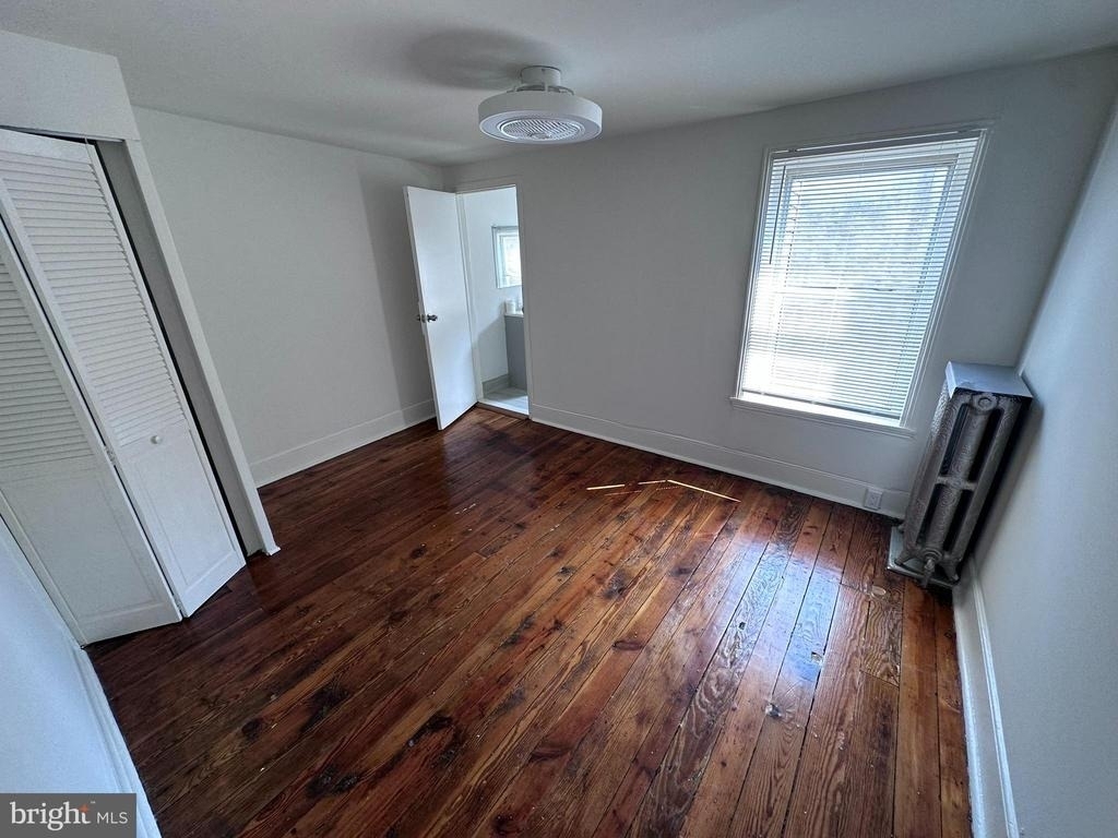 2229 E Ann Street - Photo 11