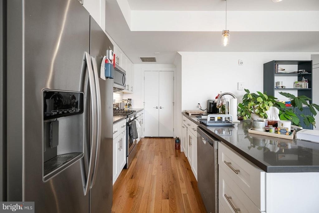 2012 Frankford Avenue - Photo 9