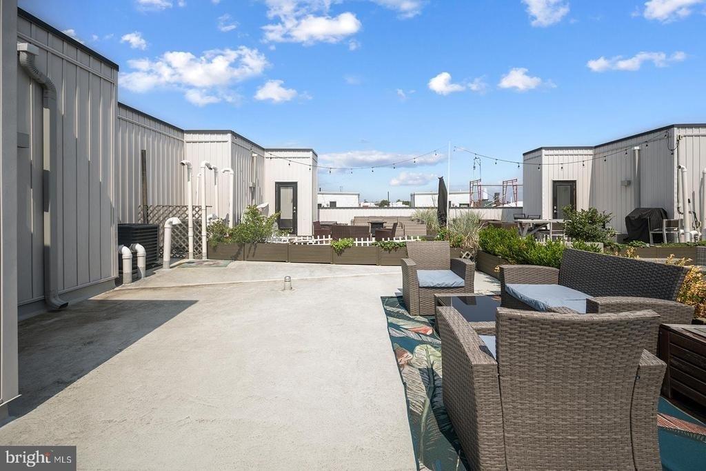 2012 Frankford Avenue - Photo 11
