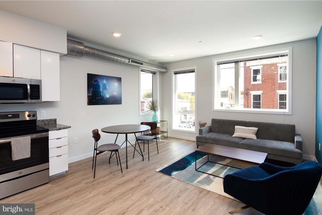 2120 E York Street - Photo 12