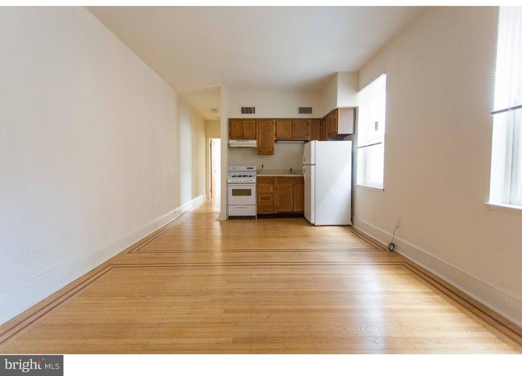 721 Spruce Street - Photo 1