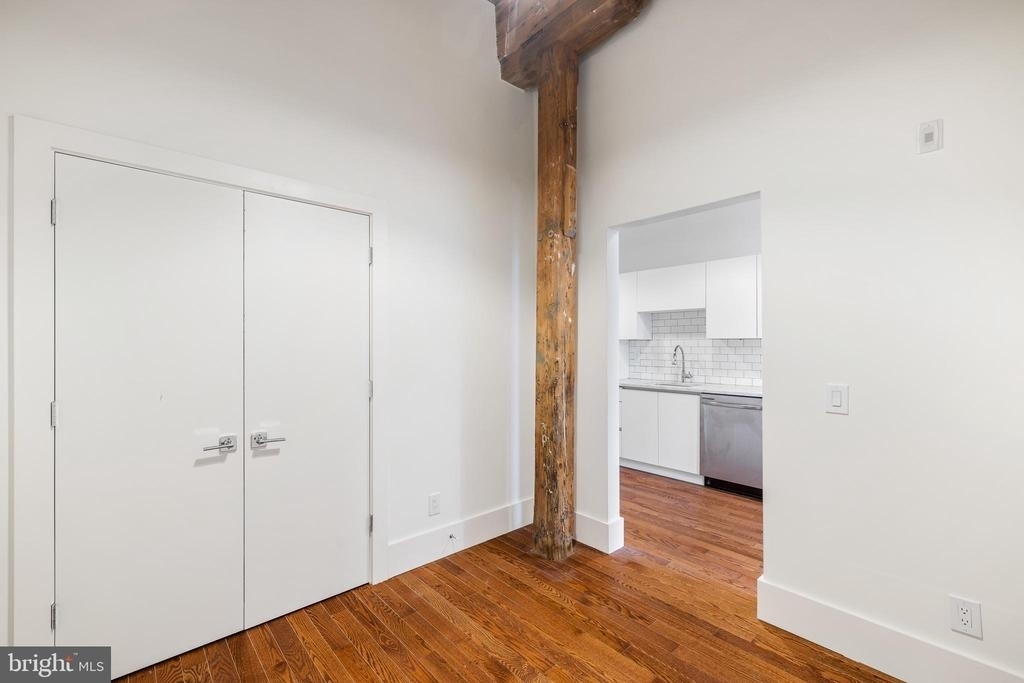 1801 N Howard Street - Photo 19