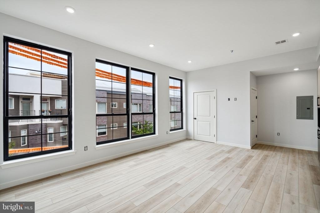 1112-16 E Berks Street - Photo 6