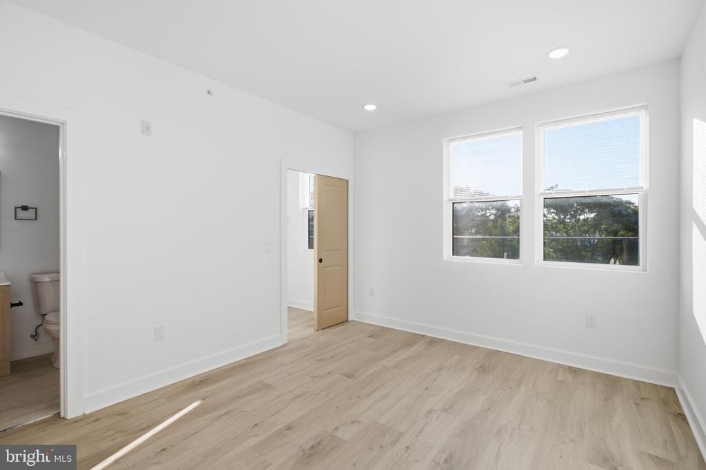 2322 N 5th Street - Photo 2