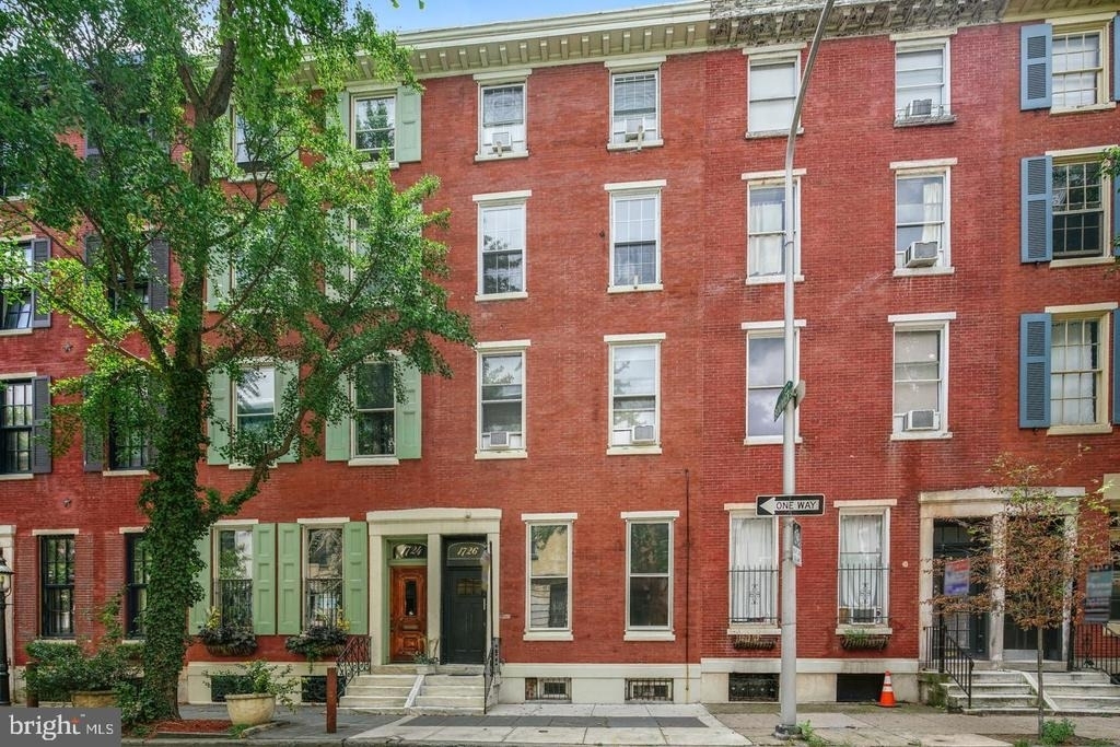 1726 Pine Street - Photo 6
