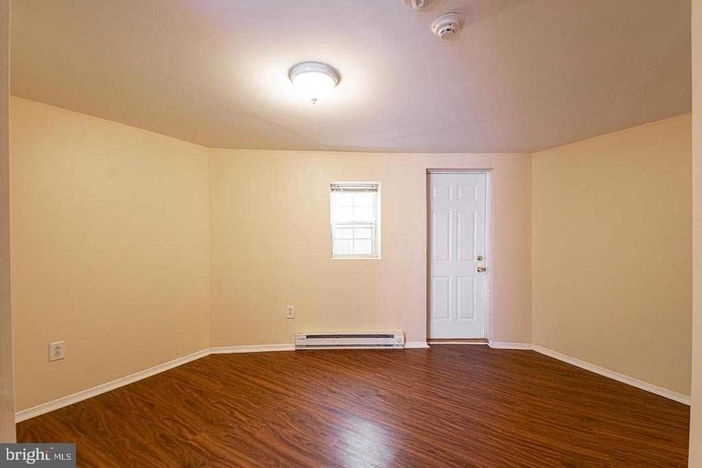 1635 E Passyunk Avenue - Photo 5