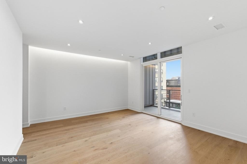2108-10 Walnut Street - Photo 21