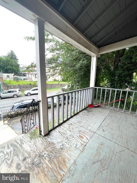 110 W Tabor Road - Photo 2