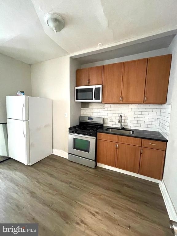 110 W Tabor Road - Photo 3