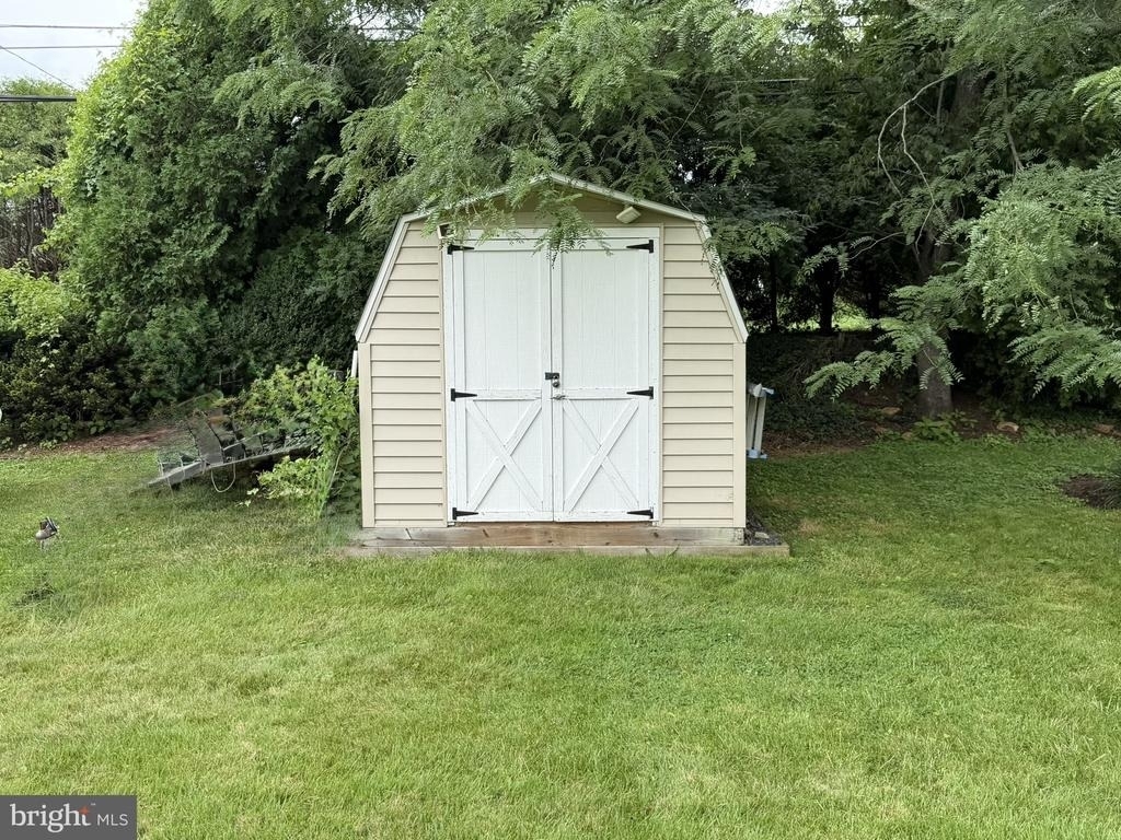 217 Lyster Road - Photo 4