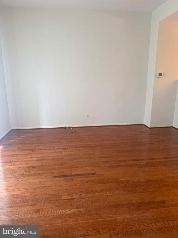 113 Montrose Avenue - Photo 7