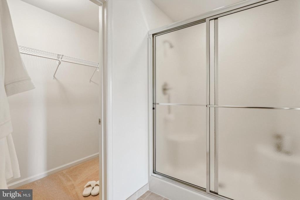 302 Summer Court - Photo 9