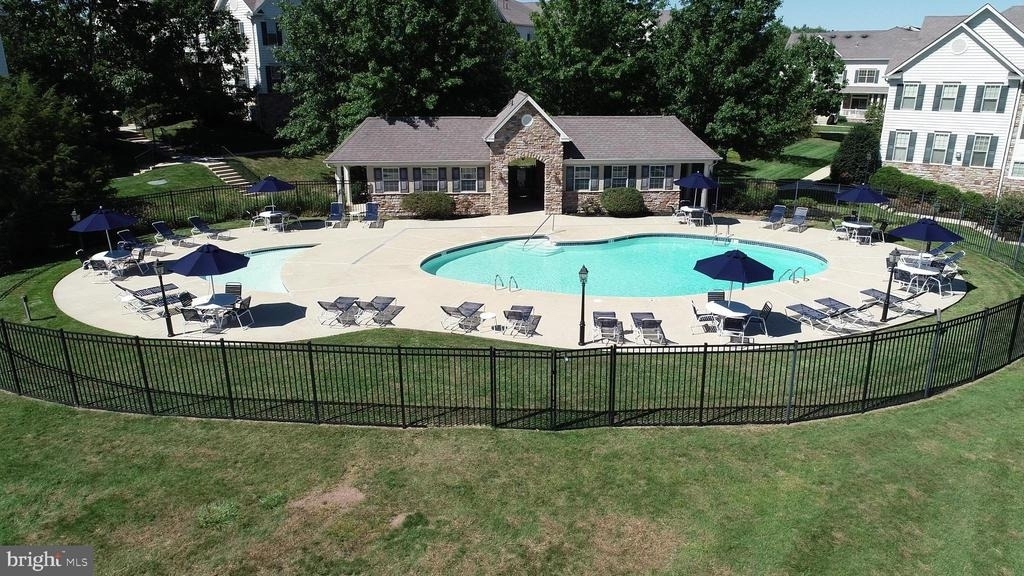 302 Summer Court - Photo 13