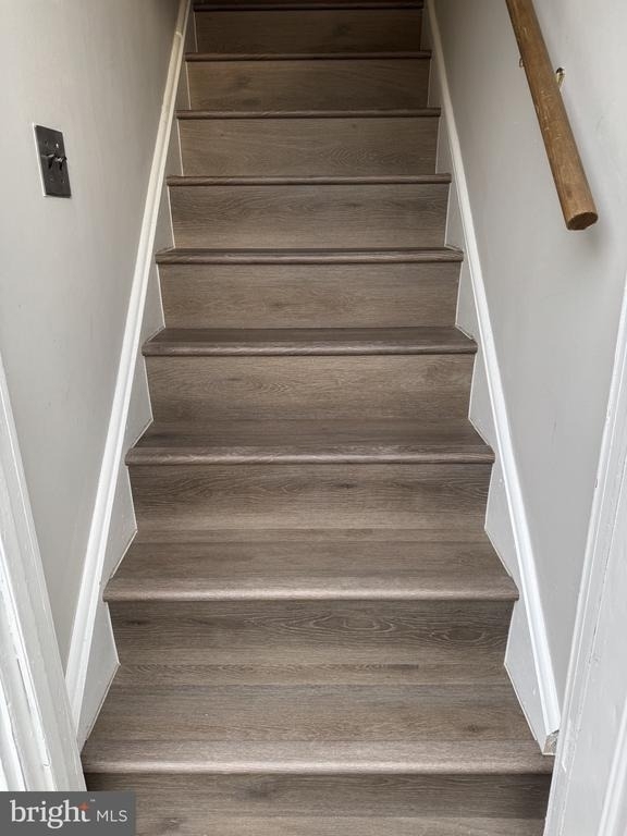 31 Eldridge Avenue - Photo 2