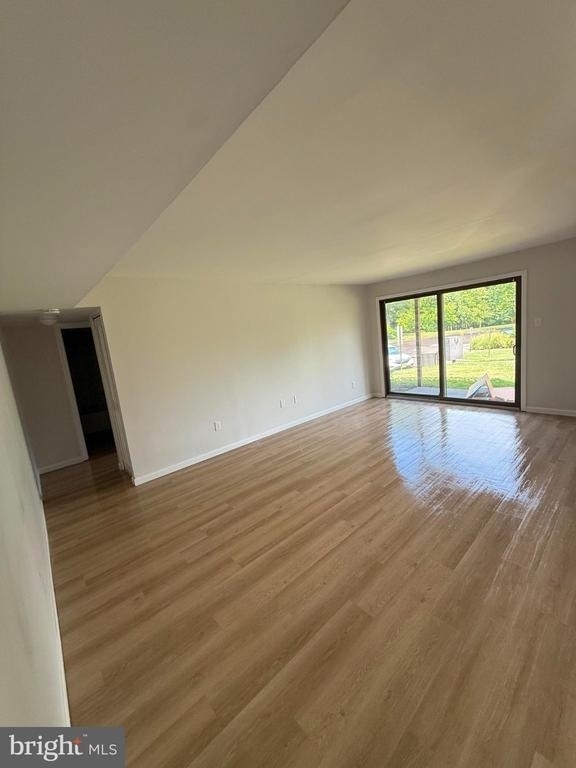 505 Meadow Woods Lane - Photo 4