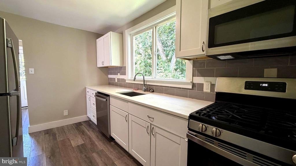 223 S Main Street - Photo 8