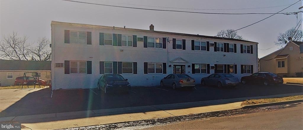 6 Burr Avenue - Photo 0