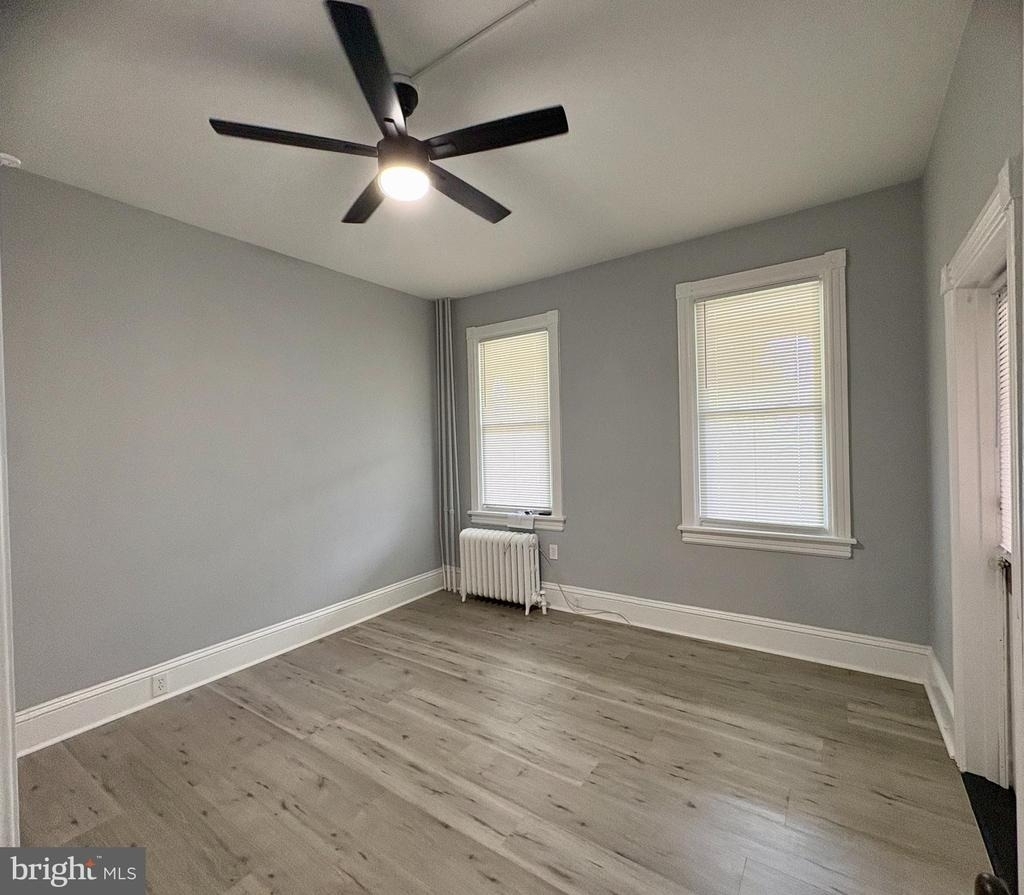 735 Morgan Avenue - Photo 9