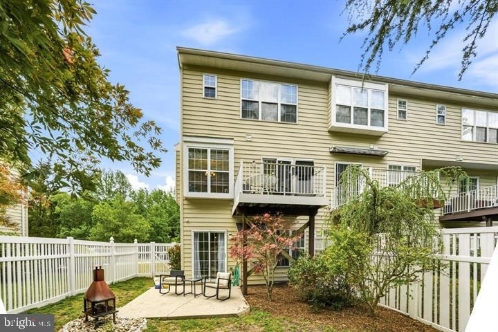 623 Barton Boulevard - Photo 2