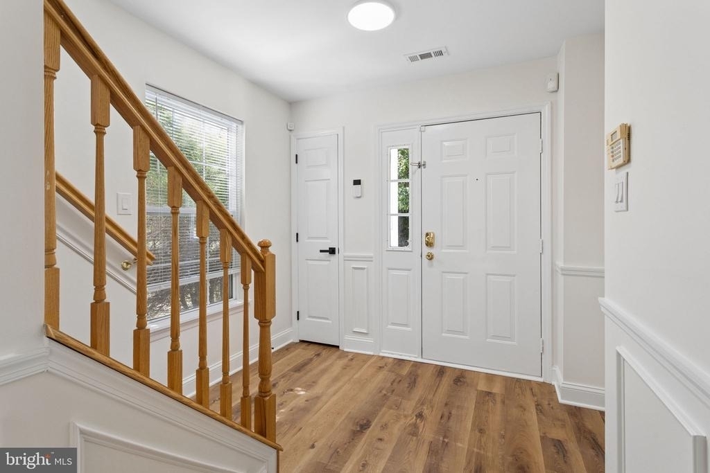 623 Barton Boulevard - Photo 0