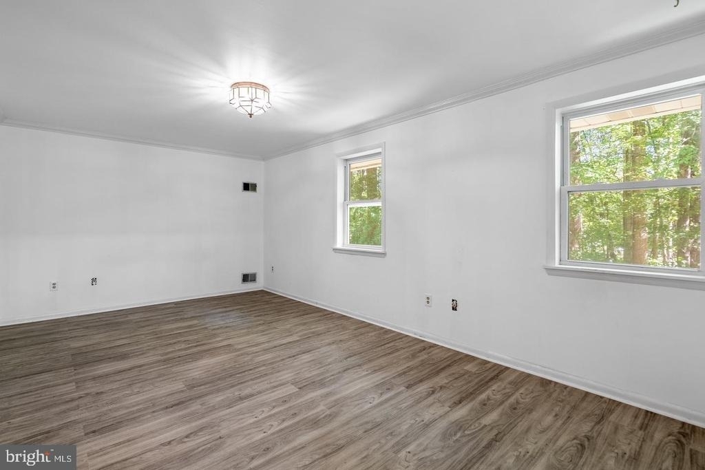 9409 Croom Acres - Photo 18