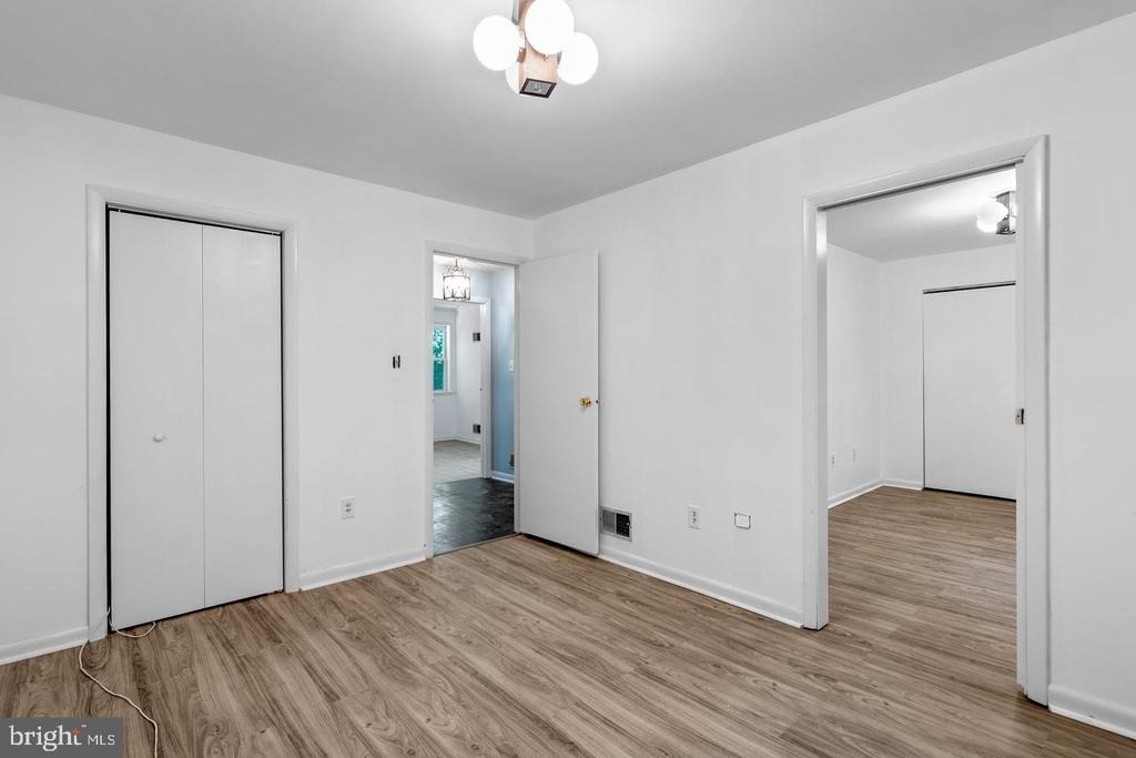 9409 Croom Acres - Photo 11