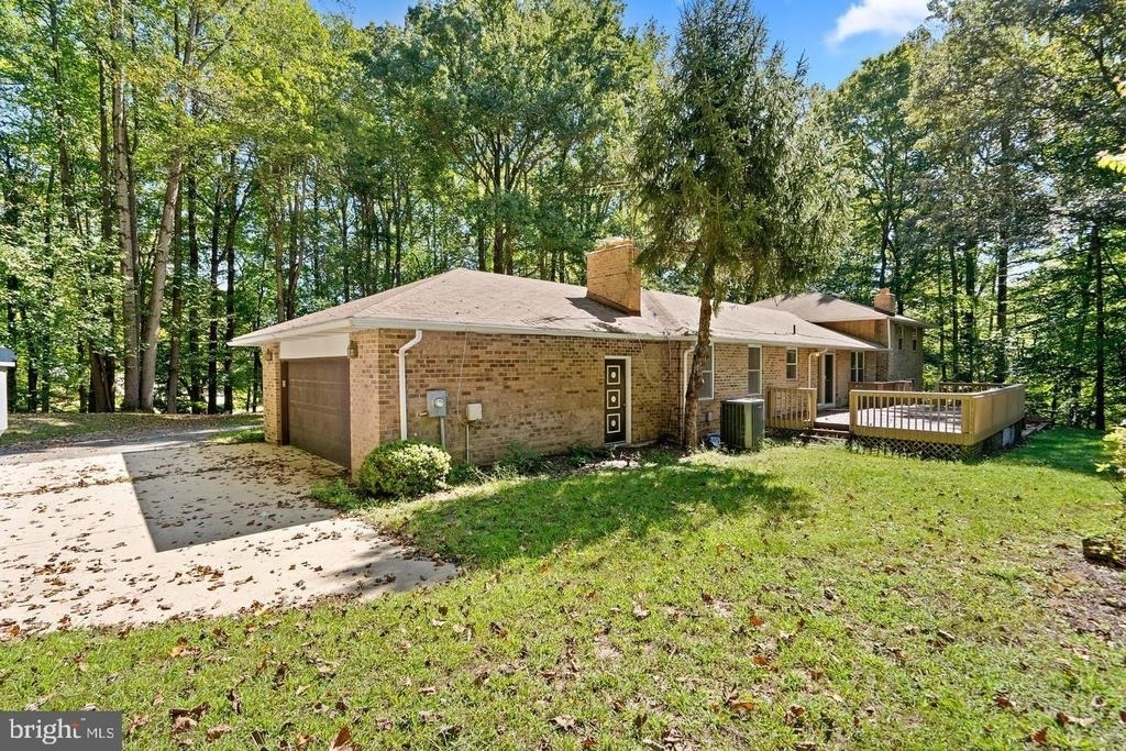 9409 Croom Acres - Photo 2