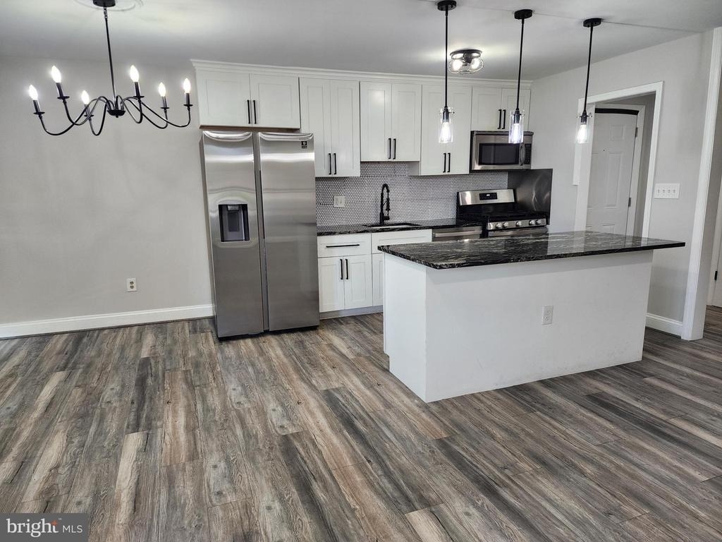 7328 Donnell Place - Photo 0