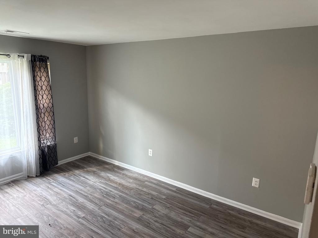 7737 Merrick Lane - Photo 9