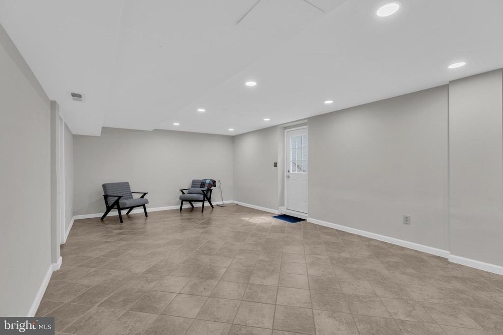 7707 Lake Glen Drive - Photo 37