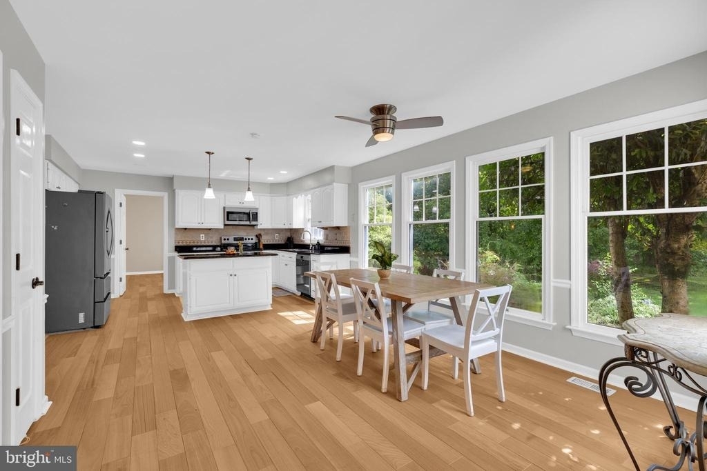 7707 Lake Glen Drive - Photo 1