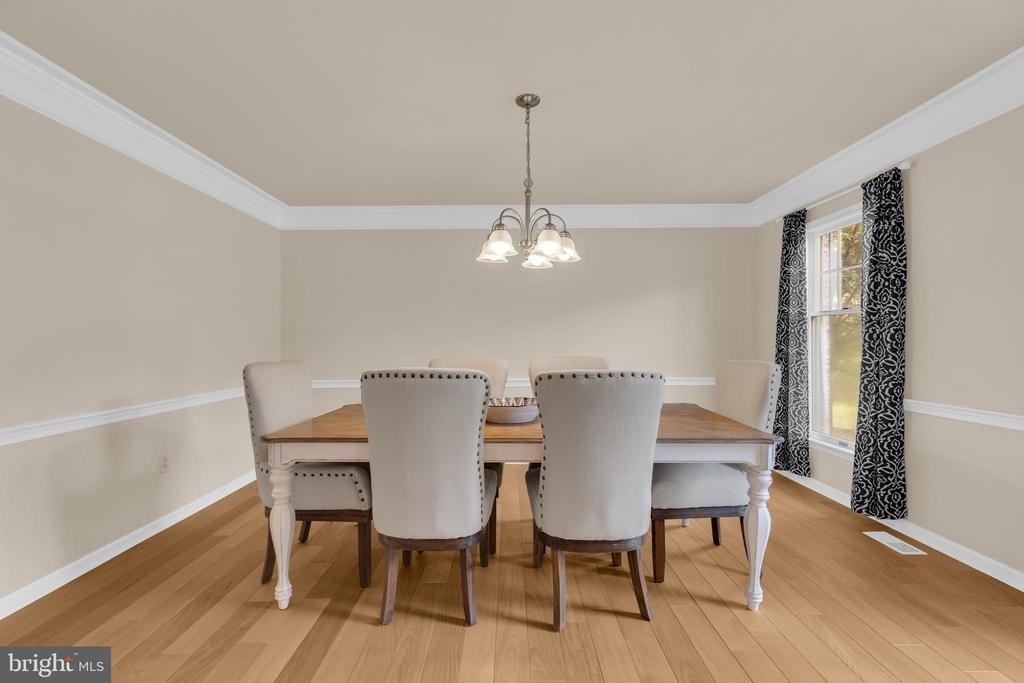 7707 Lake Glen Drive - Photo 7